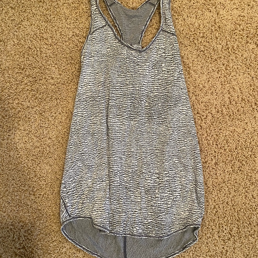 LULULEMON TANK TOP
